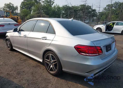 2016 Mercedes-Benz E 350 4Matic z USA, uszkodzony, nr VIN WDDHF8JB5GB263363